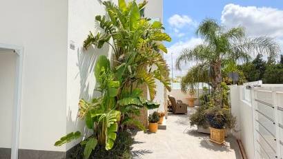 Återförsäljning - Detached villa -
Los Montesinos - La Herrada