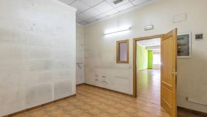 Återförsäljning - Commercial Unit -
Torrevieja - Center