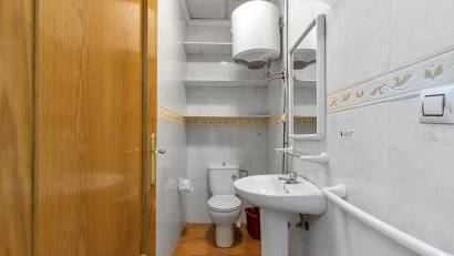 Återförsäljning - Commercial Unit -
Torrevieja - Center
