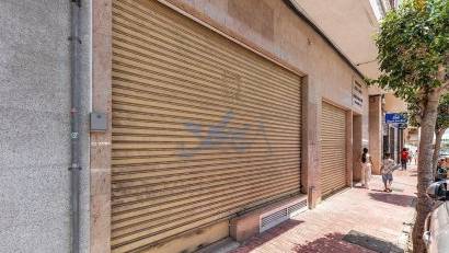 Återförsäljning - Commercial Unit -
Torrevieja - Center