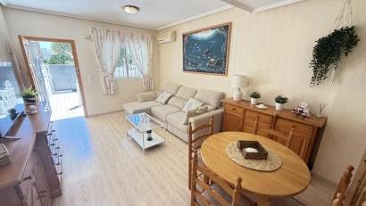 Resale - Townhouse -
Playa Flamenca