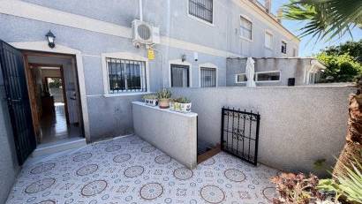 Resale - Townhouse -
Playa Flamenca