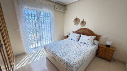 Resale - Townhouse -
Playa Flamenca
