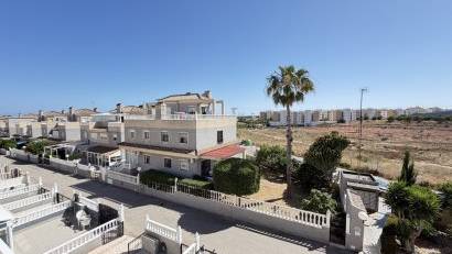 Resale - Townhouse -
Playa Flamenca