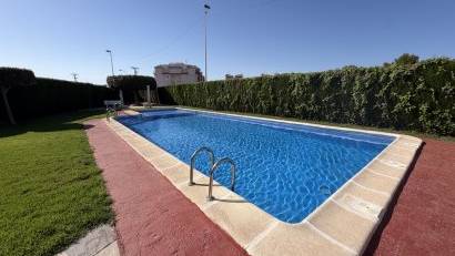 Resale - Townhouse -
Playa Flamenca
