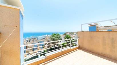 Återförsäljning - Semi detached -
Orihuela Costa - Campoamor