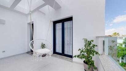 Reventa - Adosado -
Villamartin - Costa Blanca