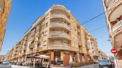 Återförsäljning - Apartment -
Torrevieja - Estacion de autobuses