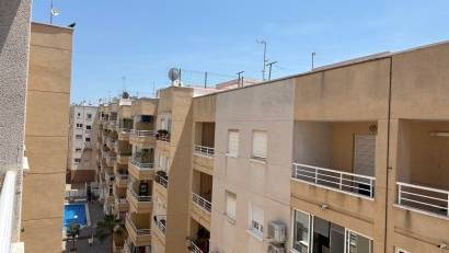 Återförsäljning - Apartment -
Torrevieja - Estacion de autobuses