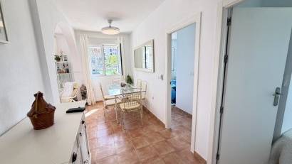 Återförsäljning - Apartment -
Villamartin - Villamartín