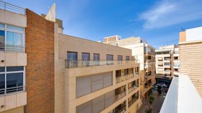 Återförsäljning - Apartment -
Torrevieja - Playa del Acequión