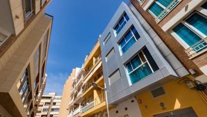 Återförsäljning - Apartment -
Torrevieja - Playa del Acequión