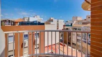 Återförsäljning - Apartment -
Torrevieja - La Mata