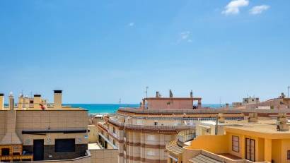 Återförsäljning - Apartment -
Torrevieja - La Mata