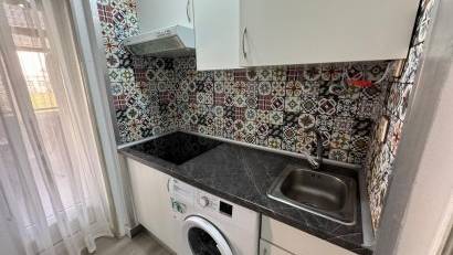 Återförsäljning - Apartment -
Torrevieja - Playa de Los Locos-Curva del Palangre