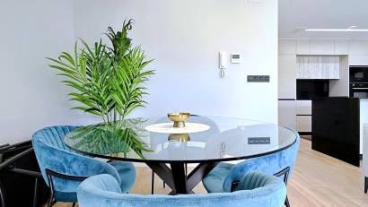 Återförsäljning - Apartment -
Orihuela Costa - Punta Prima