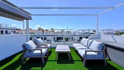 Återförsäljning - Apartment -
Orihuela Costa - Punta Prima