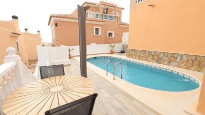 Återförsäljning - Villa -
San Miguel - Las filipinas