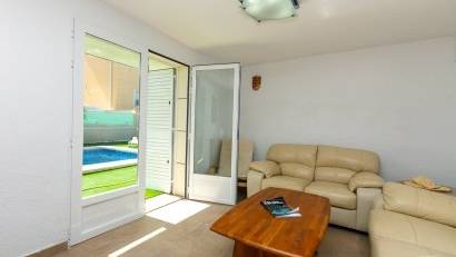 Återförsäljning - Villa -
La Zenia
