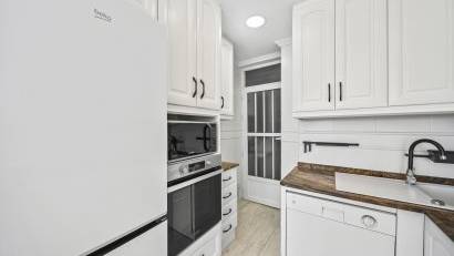 Återförsäljning - Apartment -
Torrevieja - Puerto