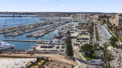 Återförsäljning - Apartment -
Torrevieja - Puerto