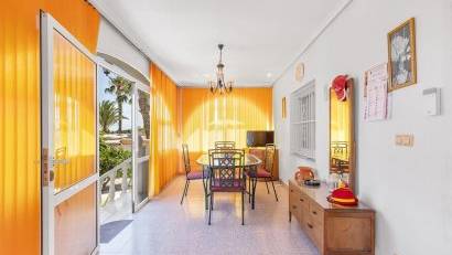 Återförsäljning - Villa -
Rojales - Centro de la Ciudad Quesada