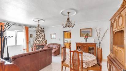 Återförsäljning - Villa -
Rojales - Centro de la Ciudad Quesada