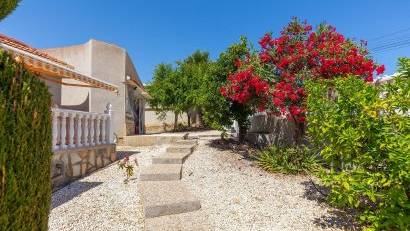 Återförsäljning - Villa -
Rojales - Centro de la Ciudad Quesada