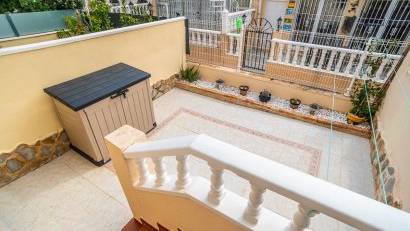Återförsäljning - Apartment -
Orihuela Costa