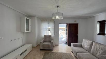 Återförsäljning - Bungalow -
Punta Prima - Serena