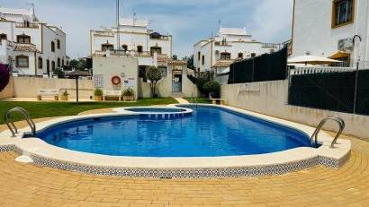 Återförsäljning - Radhus -
Orihuela - Entre Naranjos Vistabella