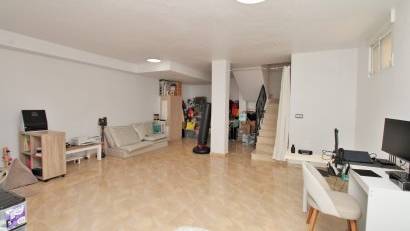 Återförsäljning - Radhus -
San Miguel - San Miguel de Salinas