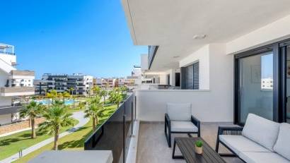Återförsäljning - Apartment -
Orihuela Costa