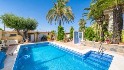 Återförsäljning - Villa -
Ciudad quesada - Rojales