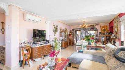 Återförsäljning - Villa -
Ciudad quesada - Rojales