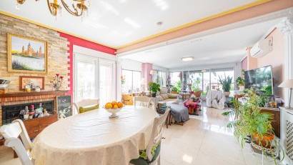 Återförsäljning - Villa -
Ciudad quesada - Rojales