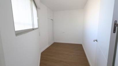 Återförsäljning - Apartment -
Orihuela Costa - La Zenia
