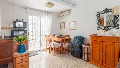 Återförsäljning - Radhus -
Orihuela Costa - La Regia