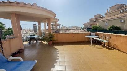 Resale - Villa -
Villamartin - Villamartín