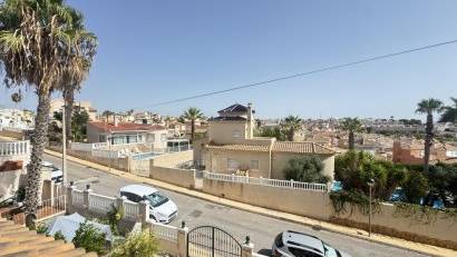 Resale - Villa -
Villamartin - Villamartín