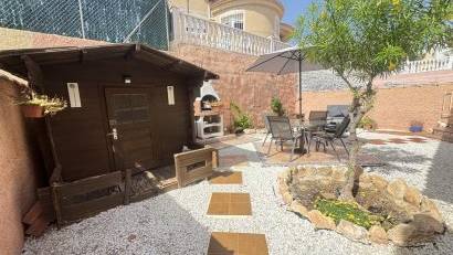 Resale - Villa -
Villamartin - Villamartín