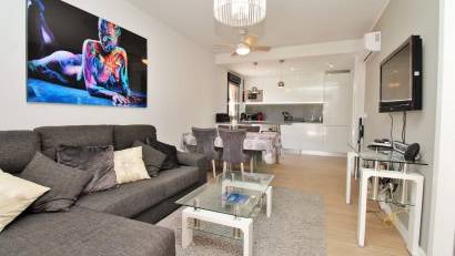 Resale - Apartment -
Villamartin - Villamartín