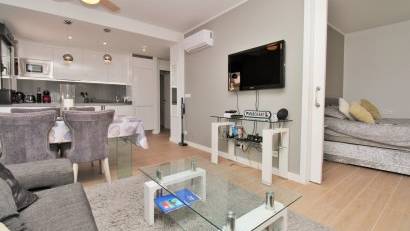 Resale - Apartment -
Villamartin - Villamartín