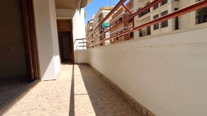 Återförsäljning - Apartment -
Orihuela - Zona Centro