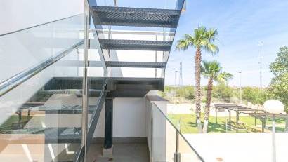 Återförsäljning - Villa -
Villamartin - Pau 26