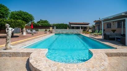 Resale - Villa -
CATRAL - Catral
