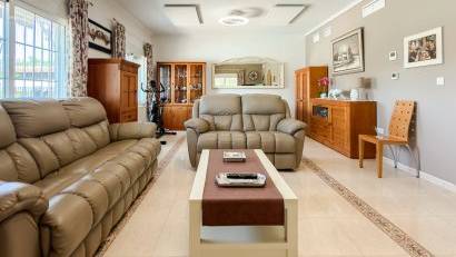 Resale - Villa -
CATRAL - Catral