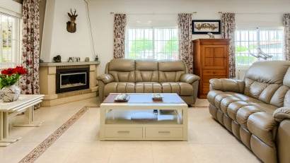 Resale - Villa -
CATRAL - Catral