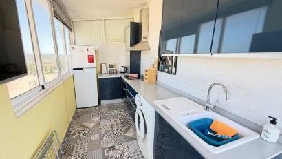 Återförsäljning - Apartment -
Lomas de Cabo Roig