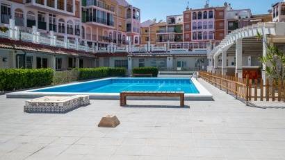 Resale - Commercial Unit -
Torrevieja - La Veleta